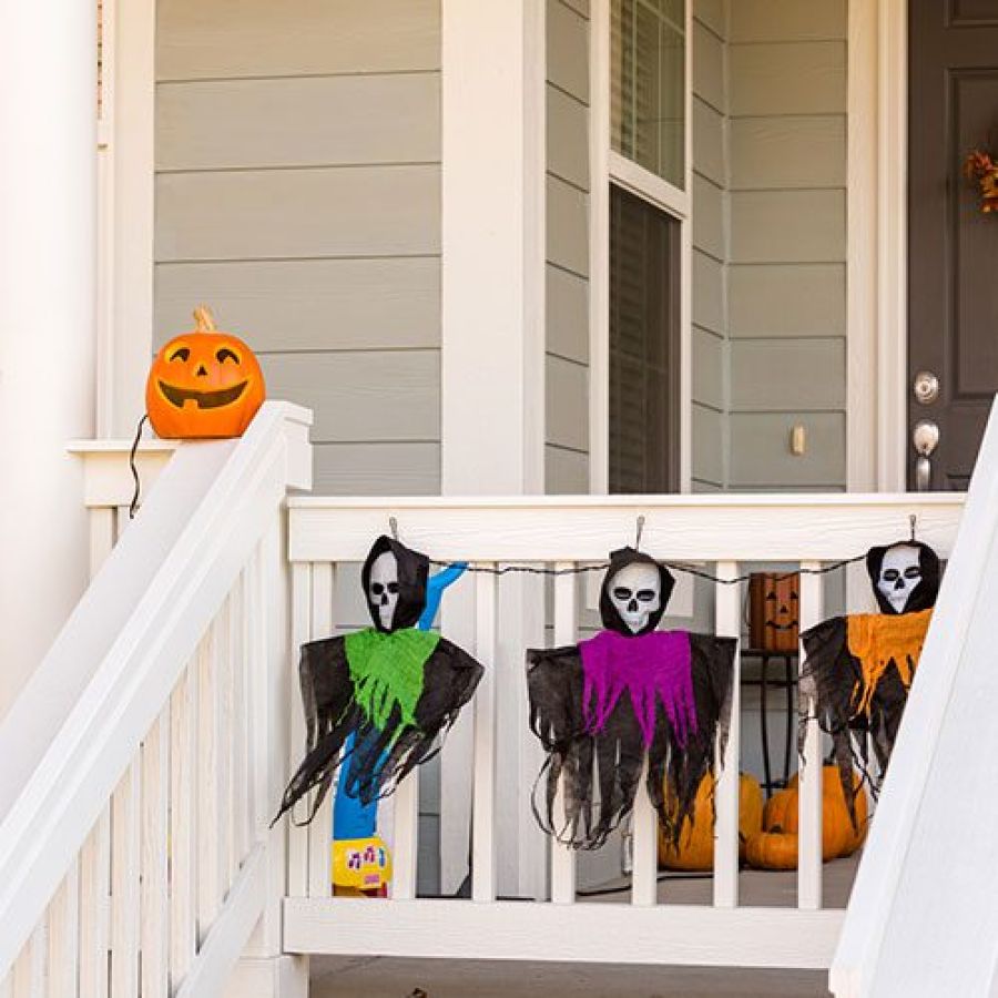 Halloween decoration service